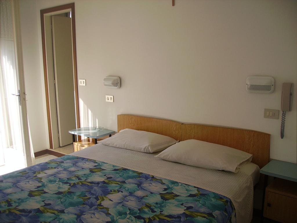 Hotel Villa Tua Ричоне Стая снимка